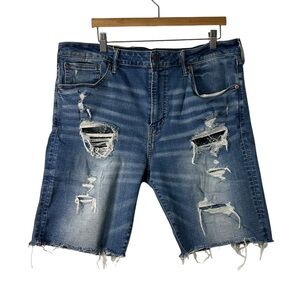 American Eagle Blue Jean Shorts Distressed Raw Hem
